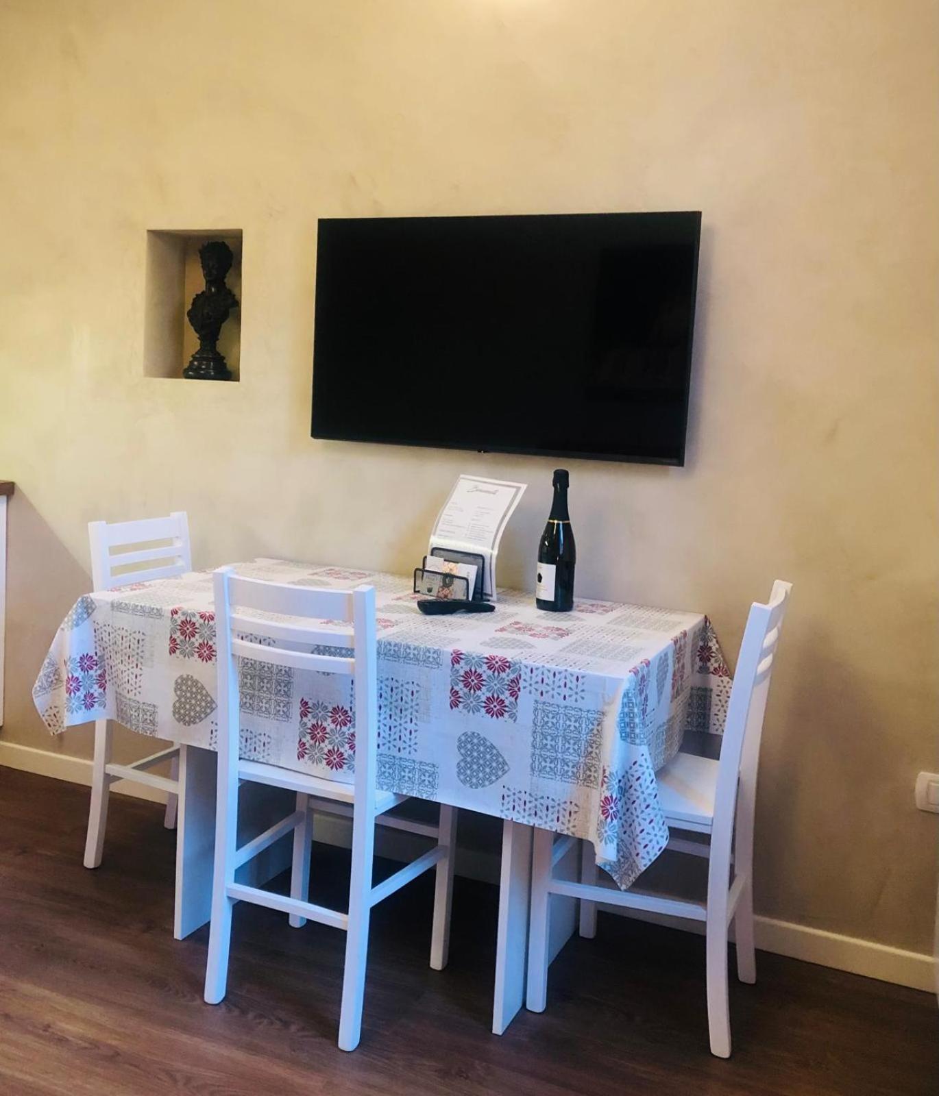 Costhouse Apartment *