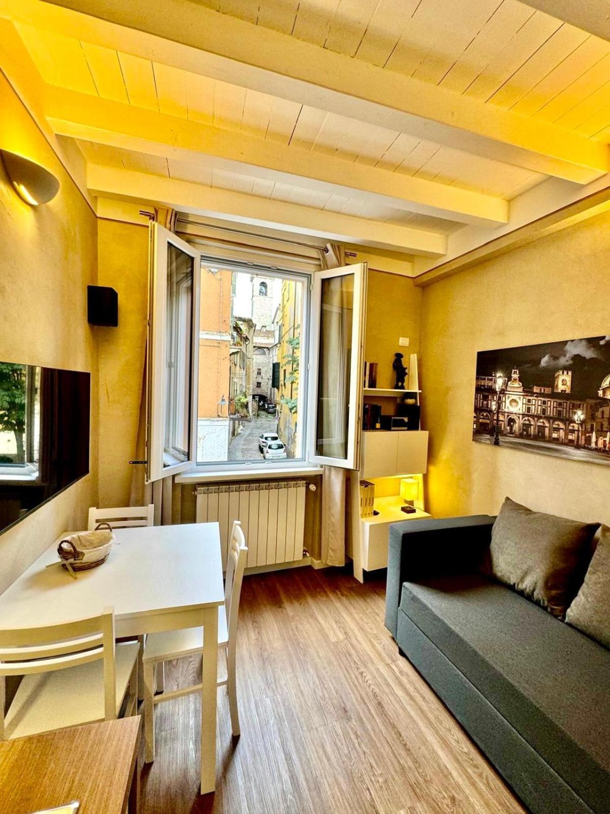 Costhouse Apartment *